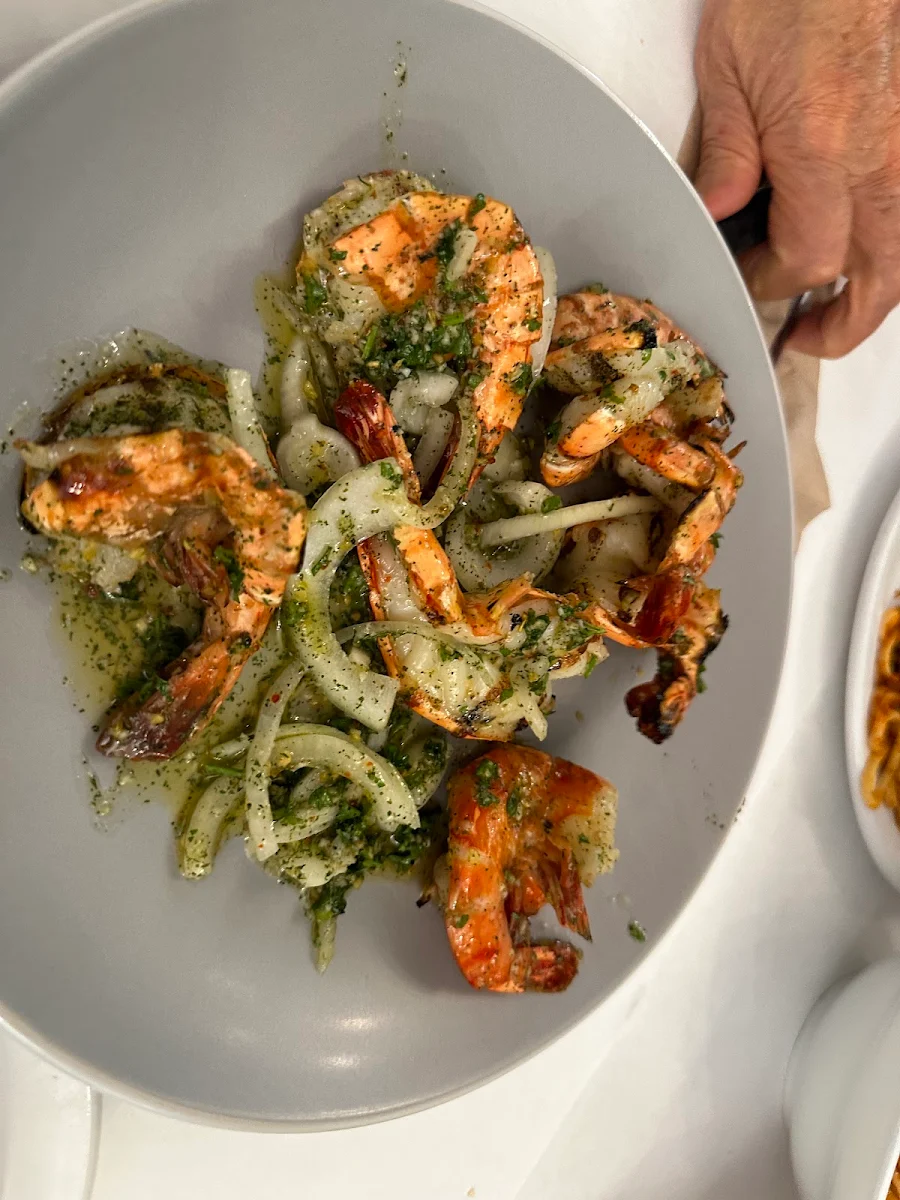Crevettes Sautées A l' Ail Et Fines Herbes