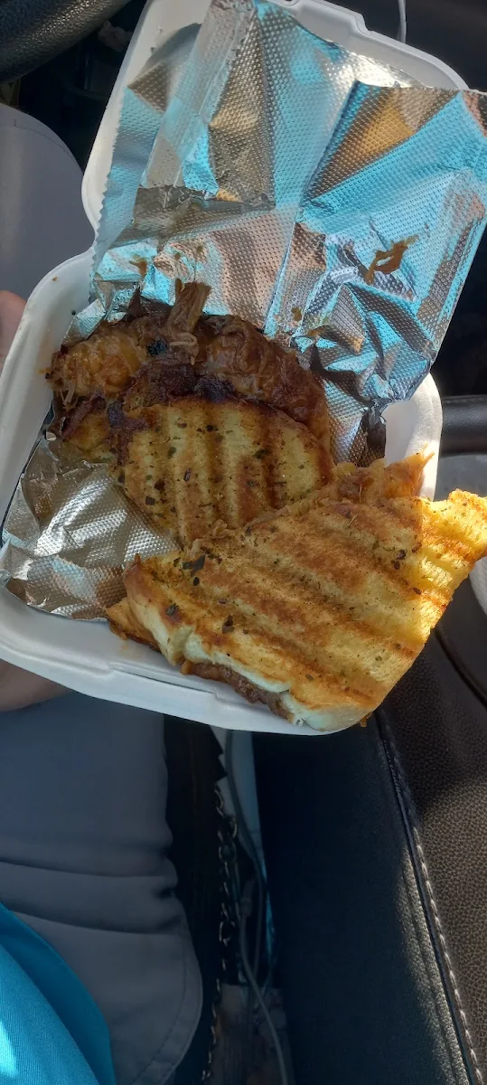 Pulled Pork Grilled Cheese