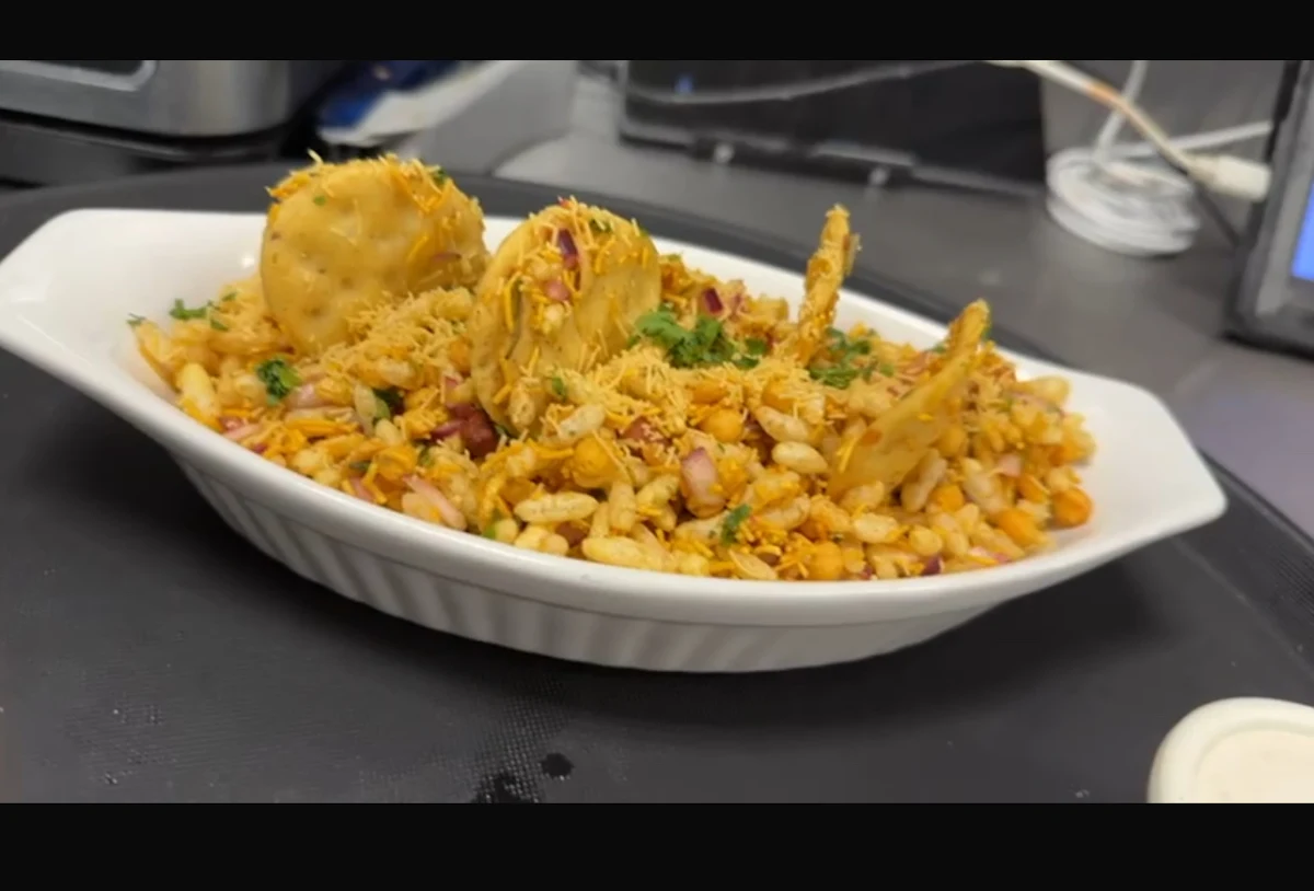 Mumbai Bhel, Little Chef The Indian Eatery