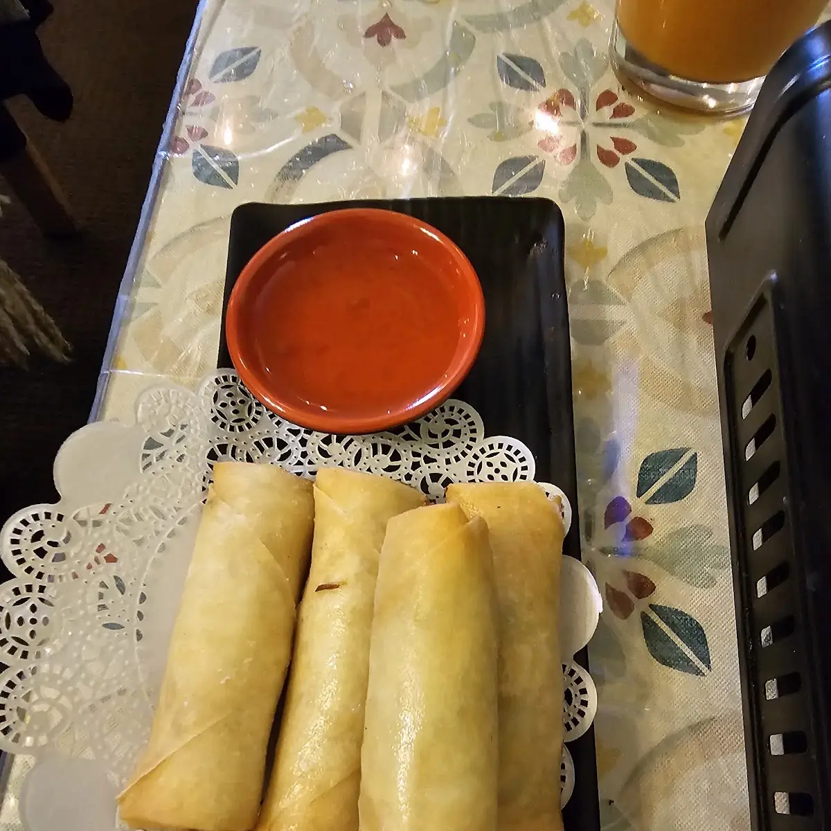 House Egg Roll 4 Pieces