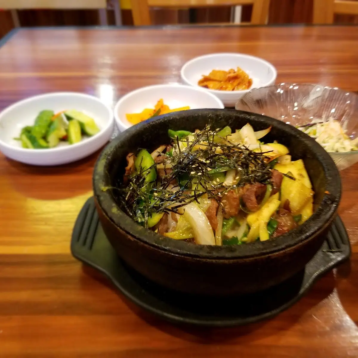 Haemul Dolsot Bibimbap