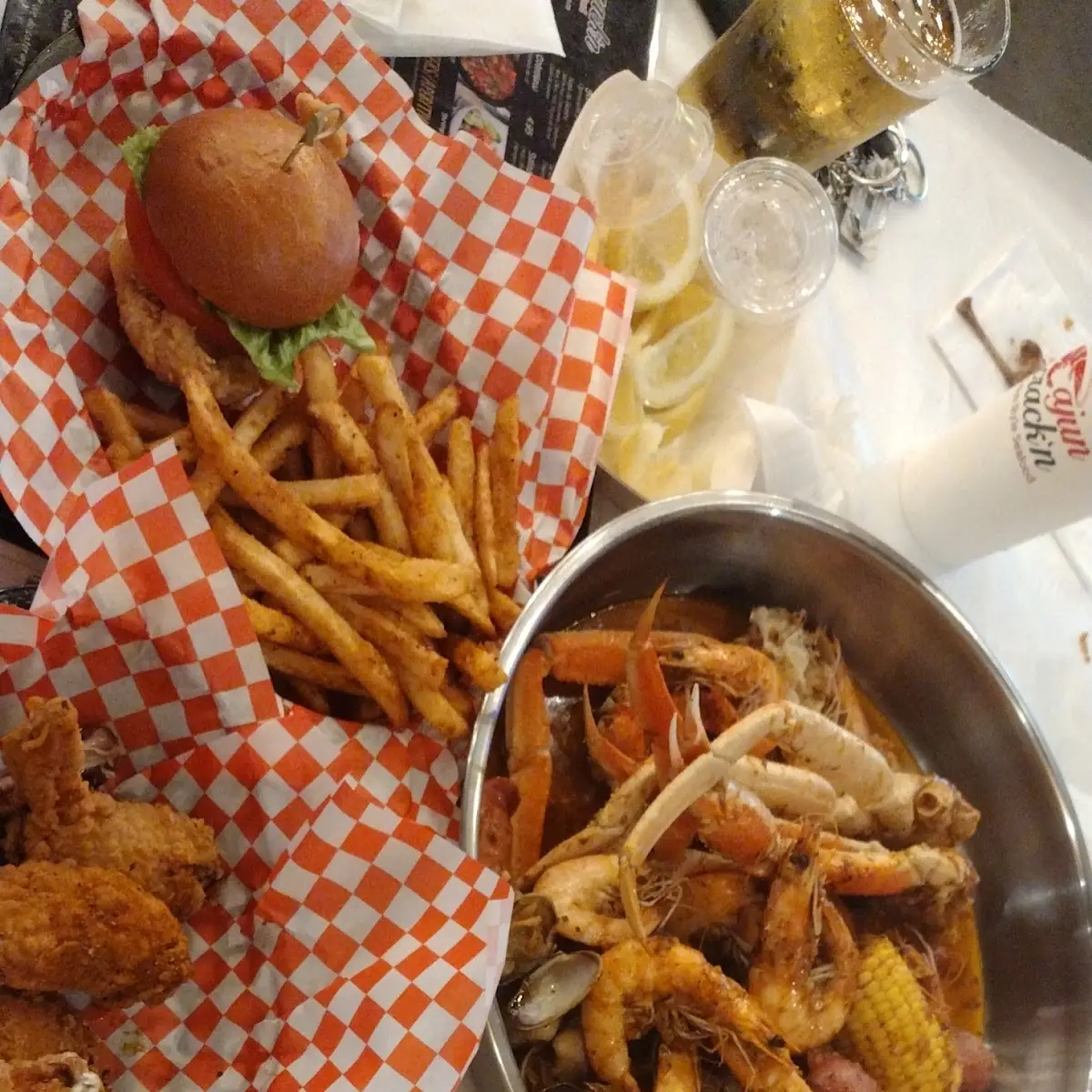 Combo 2 Chicken Wings Softshell Crab Crawfish with Snow Crab Legs and Clams