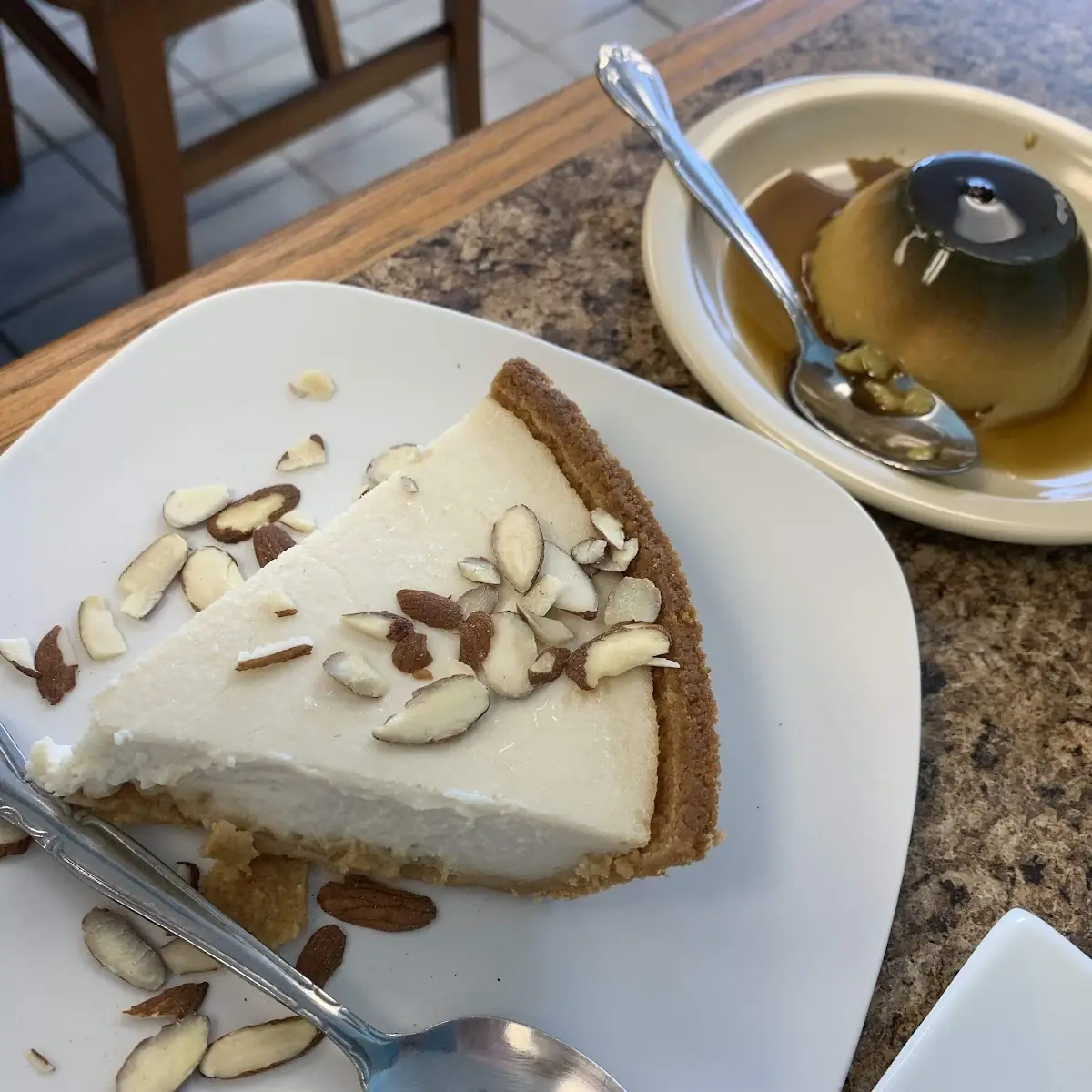 Cheesecake and Flan
