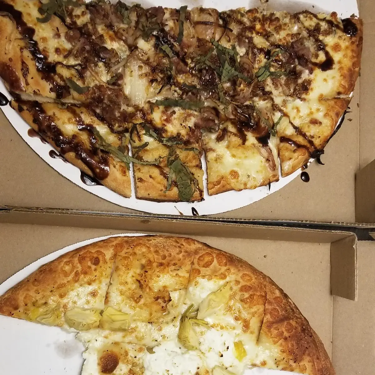 White Artichoke Pizza