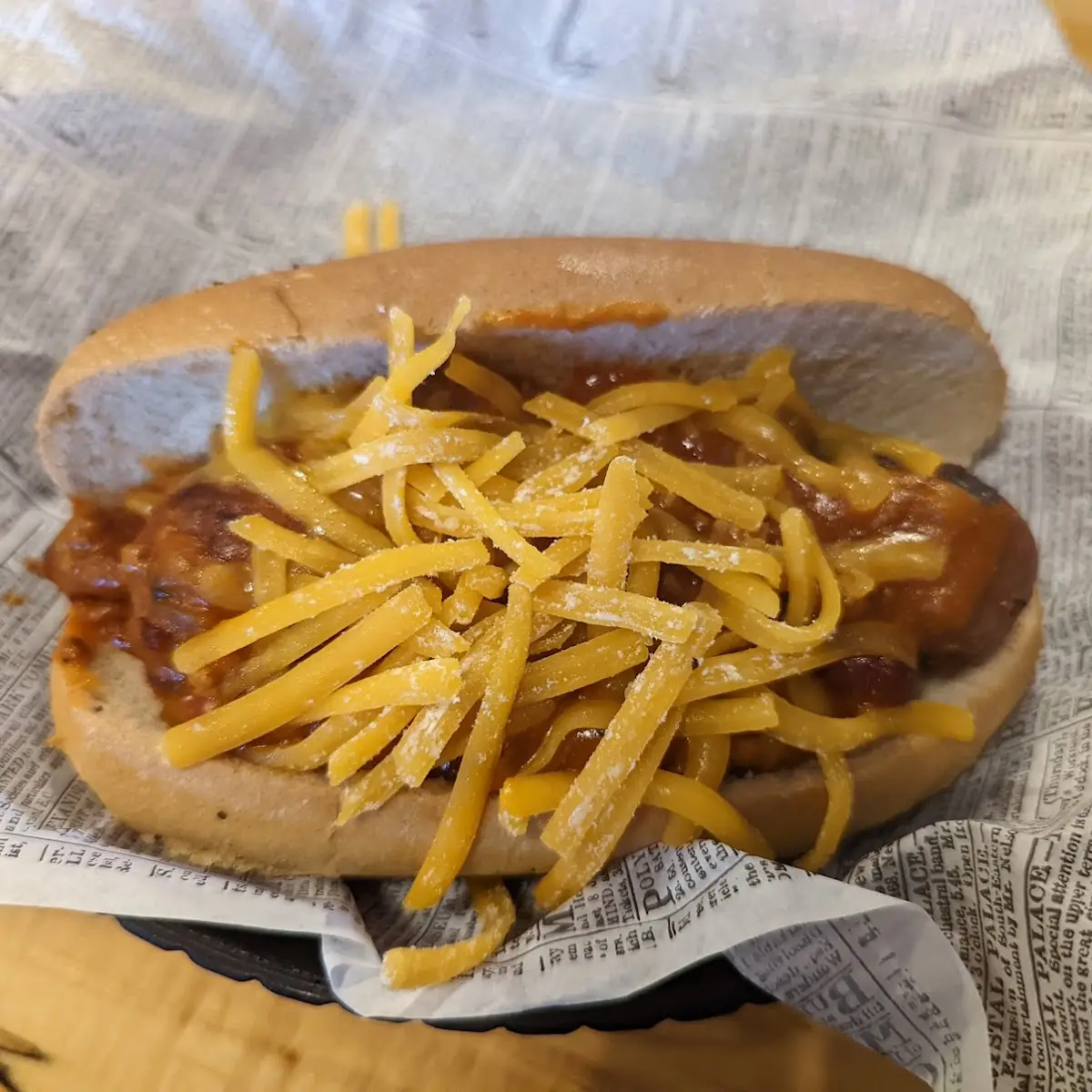 Chili Cheese Bratwurst