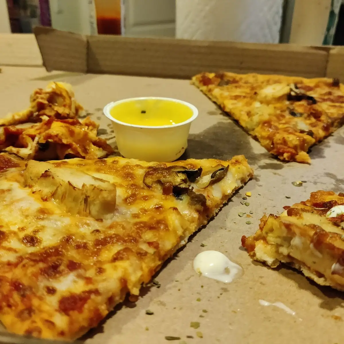 Grilled Chicken Mushrooms & Cheddar Cheese