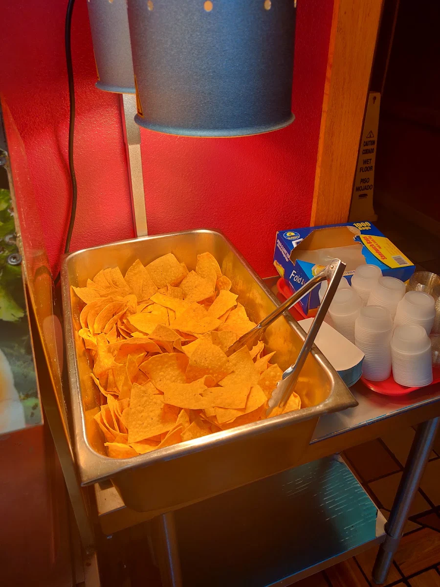 Free Chips & Salsa for Costumer's