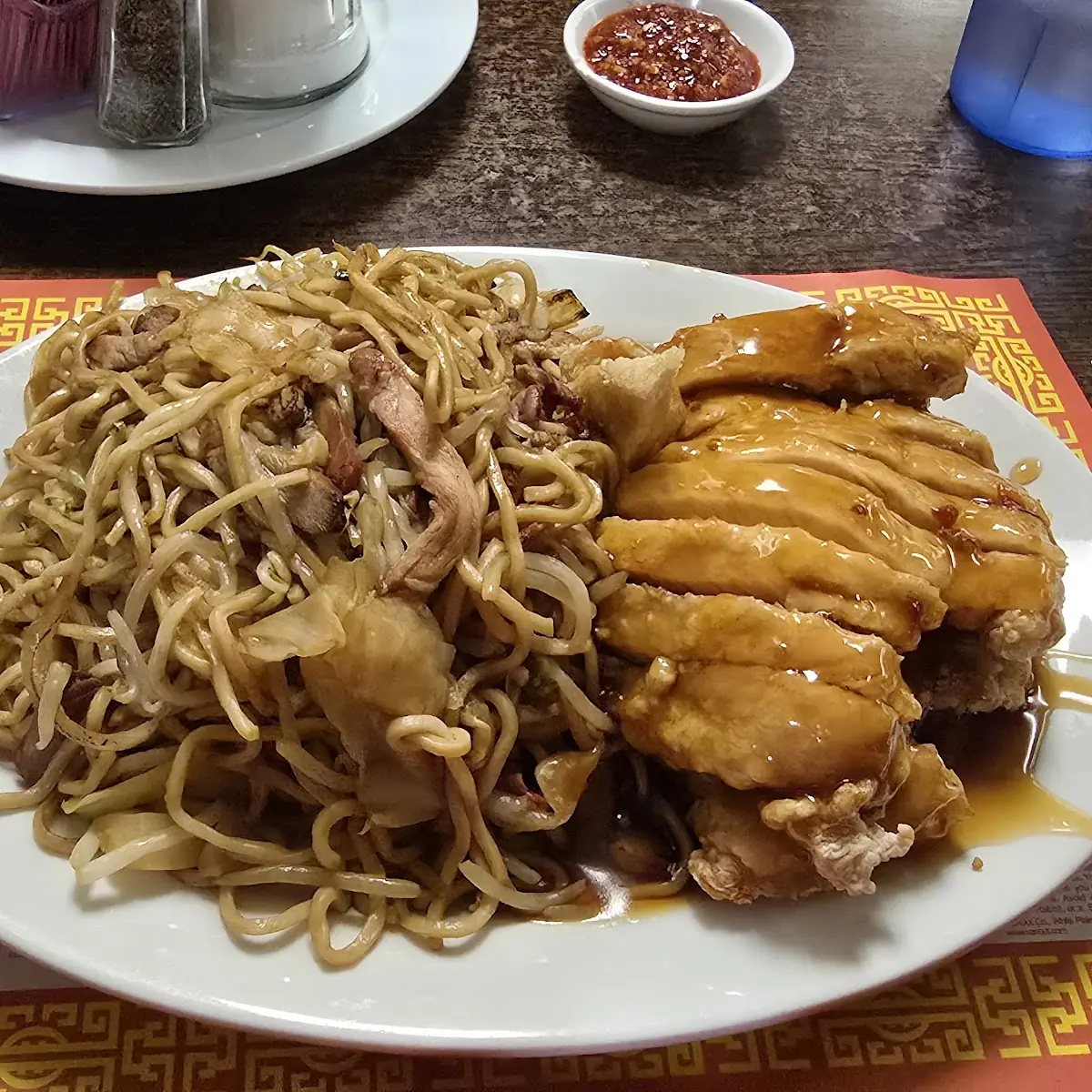 Orange Chicken Chow Mein