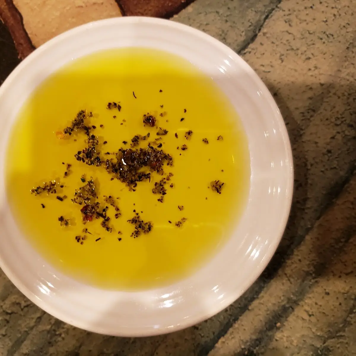 Bread with Olive Oil and Red Pepper Flakes