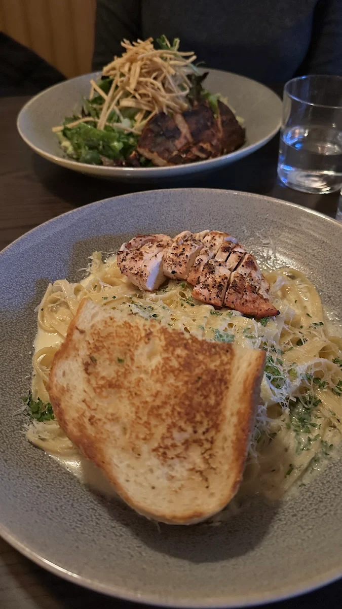 Chicken Alfredo