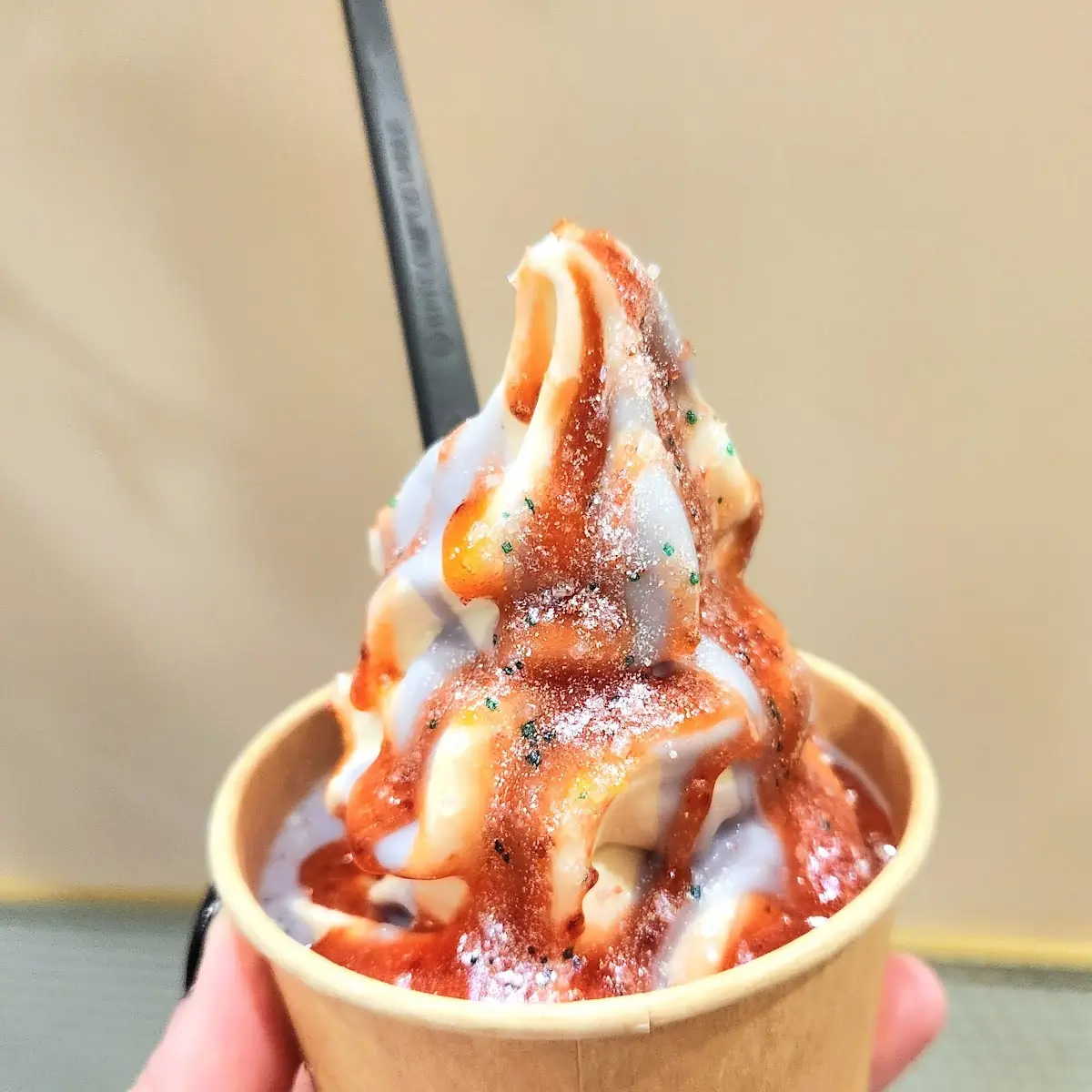 Regular Vanilla Ice Cream with Strawberry Sauce