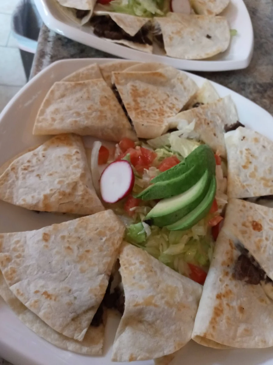 Quesadilla Con Tortilla de Harina