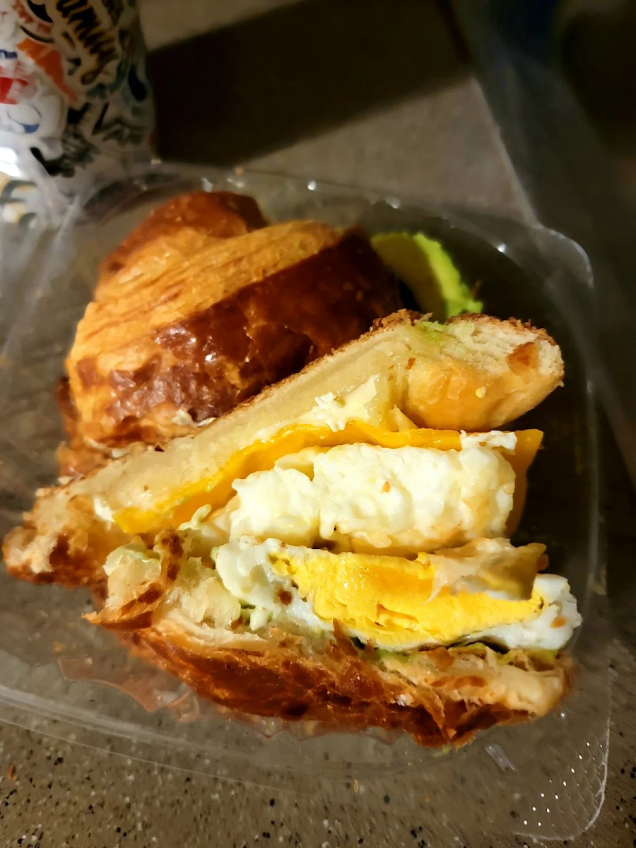 Avocado, egg white and cheese
