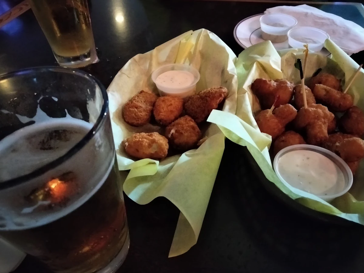 Fried Mushrooms and Jalapeno Poppers