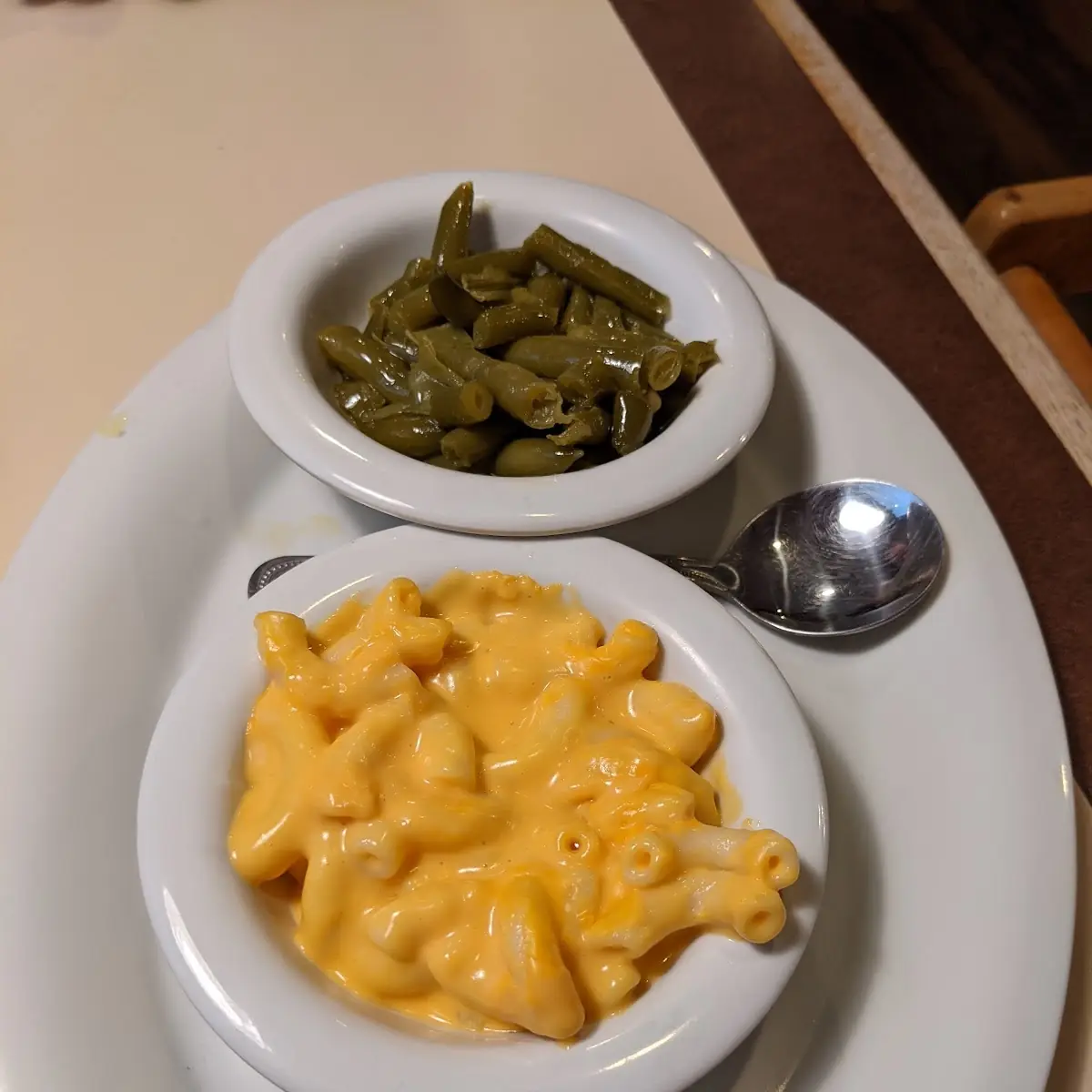 Green Beans and Mac and Cheese