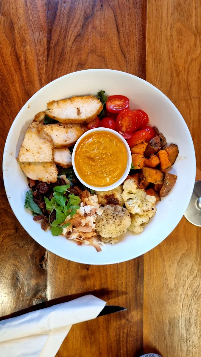 Coconut Chicken Curry, HARVEST Clean Eats (Downtown Halifax)
