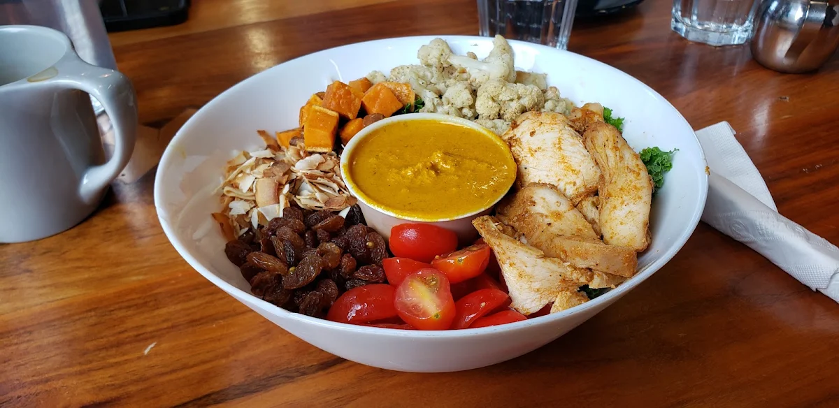 Coconut Curry Bowl, HARVEST Clean Eats (Downtown Halifax)