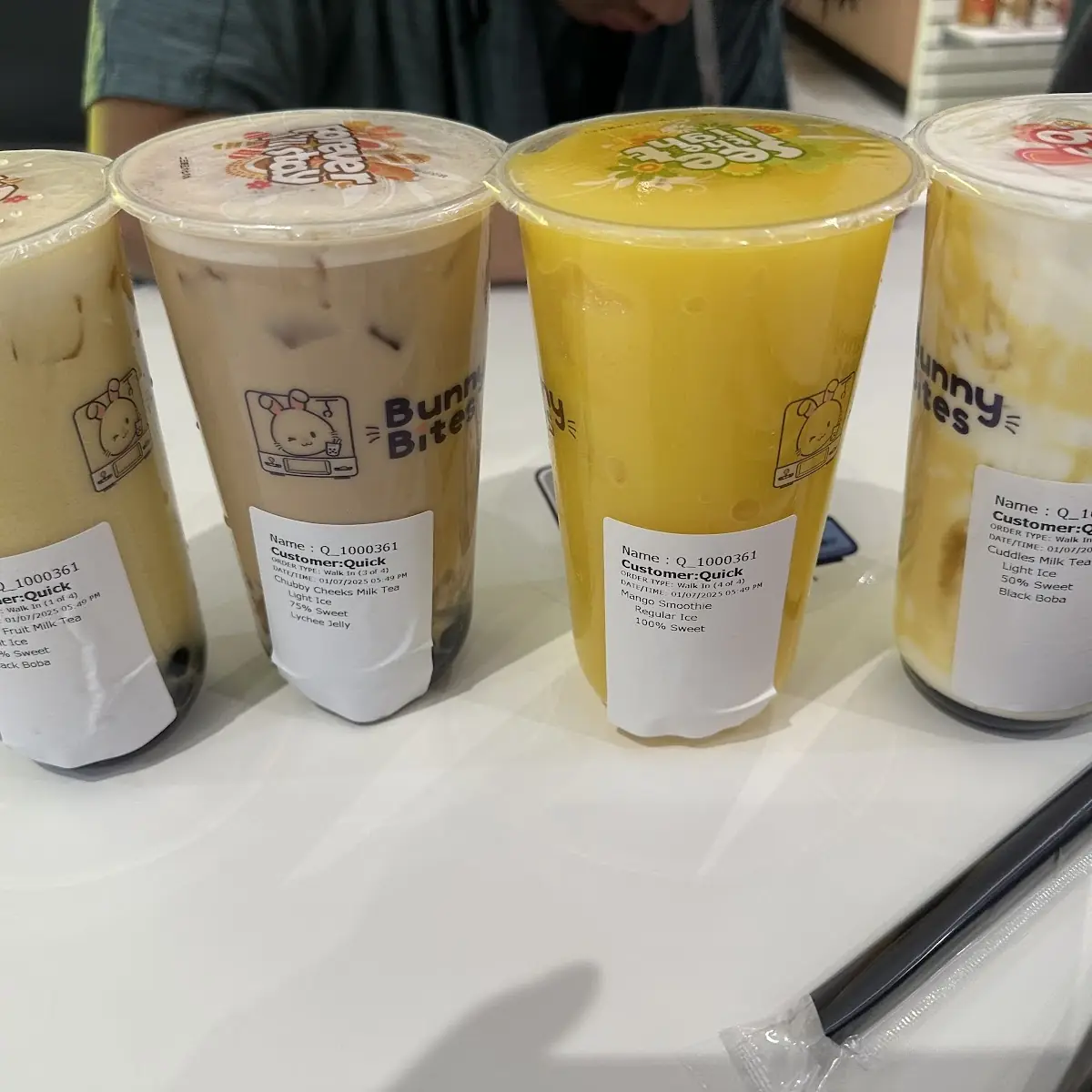 Mango Pineapple Smoothie