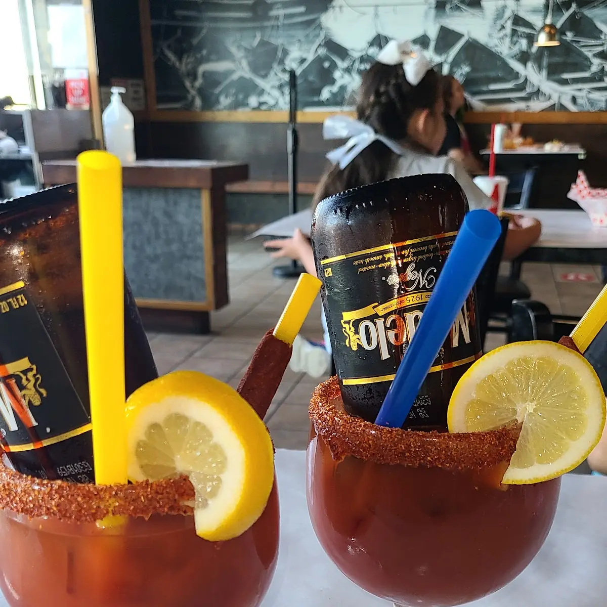 Modelo Negra Michelada