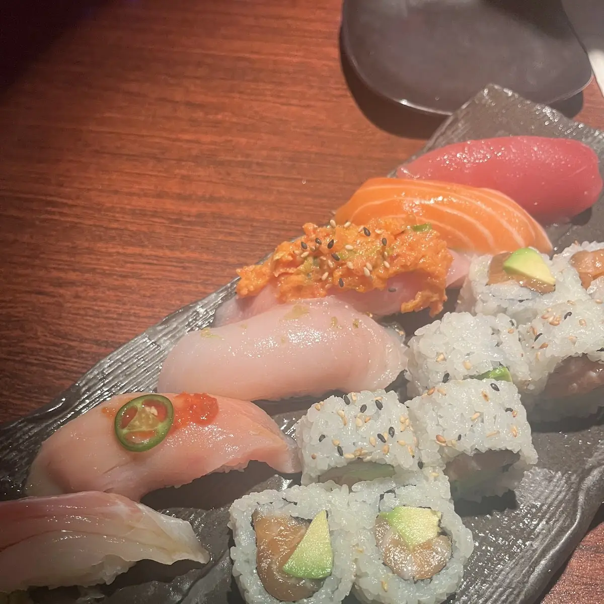 Deluxe Sushi Sashimi Combo