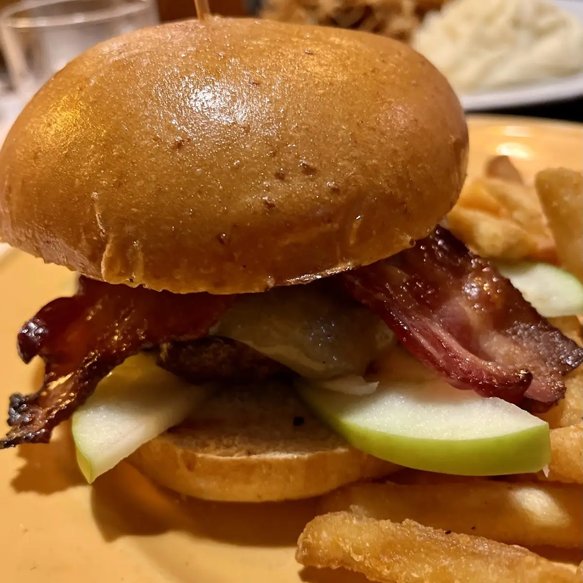 Maple Bacon Cheeseburger