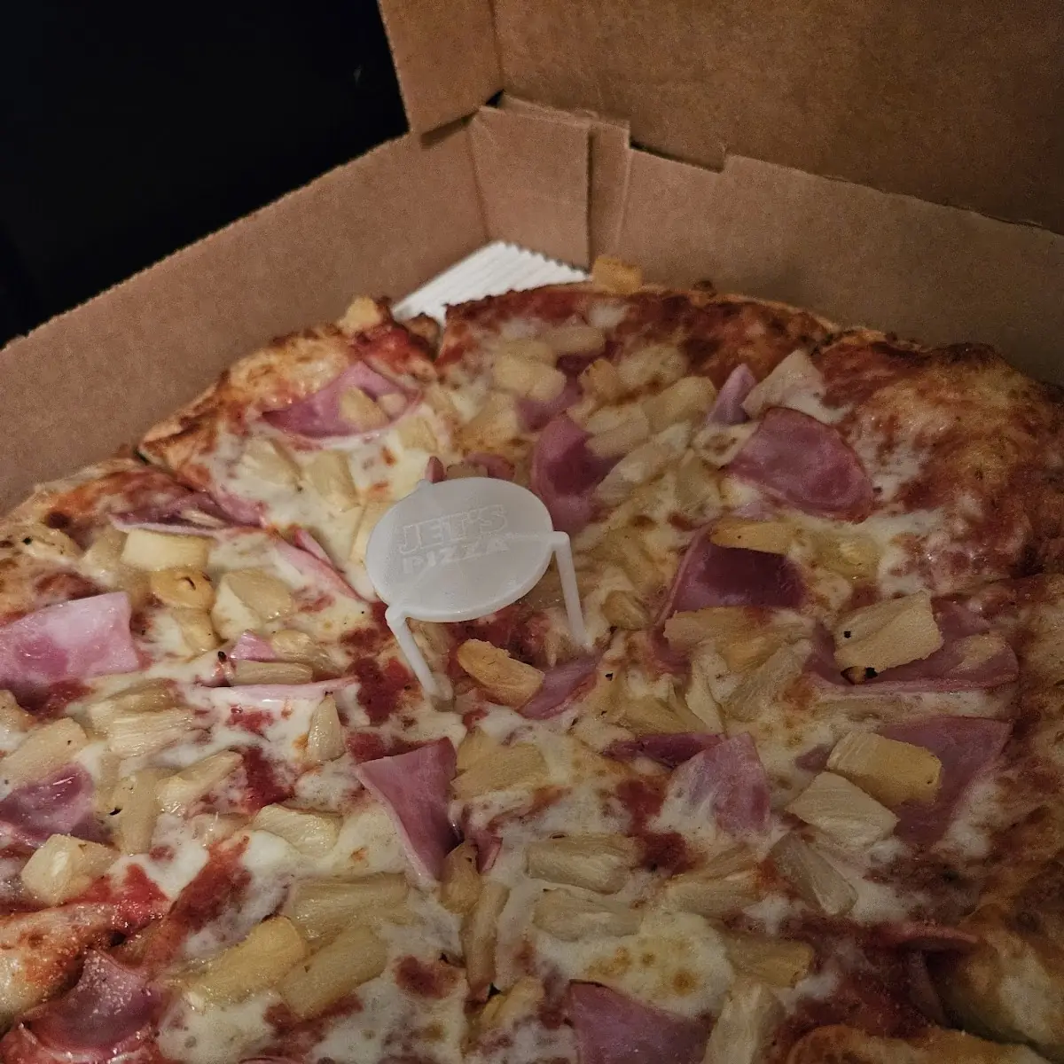 Hawaiian Pizza