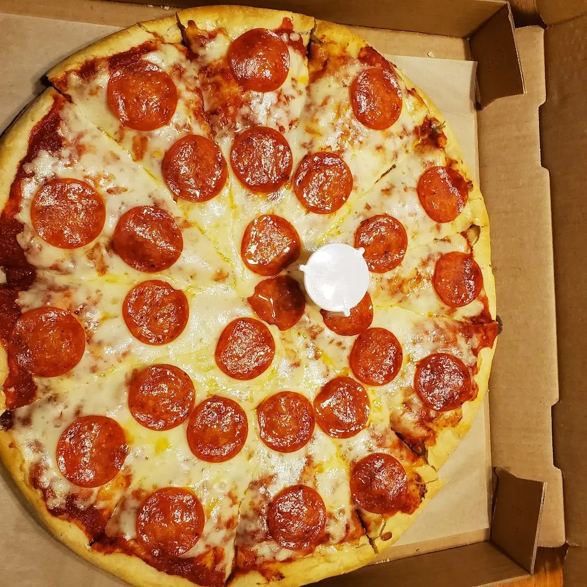 Pepperoni Pizza Large Pizza