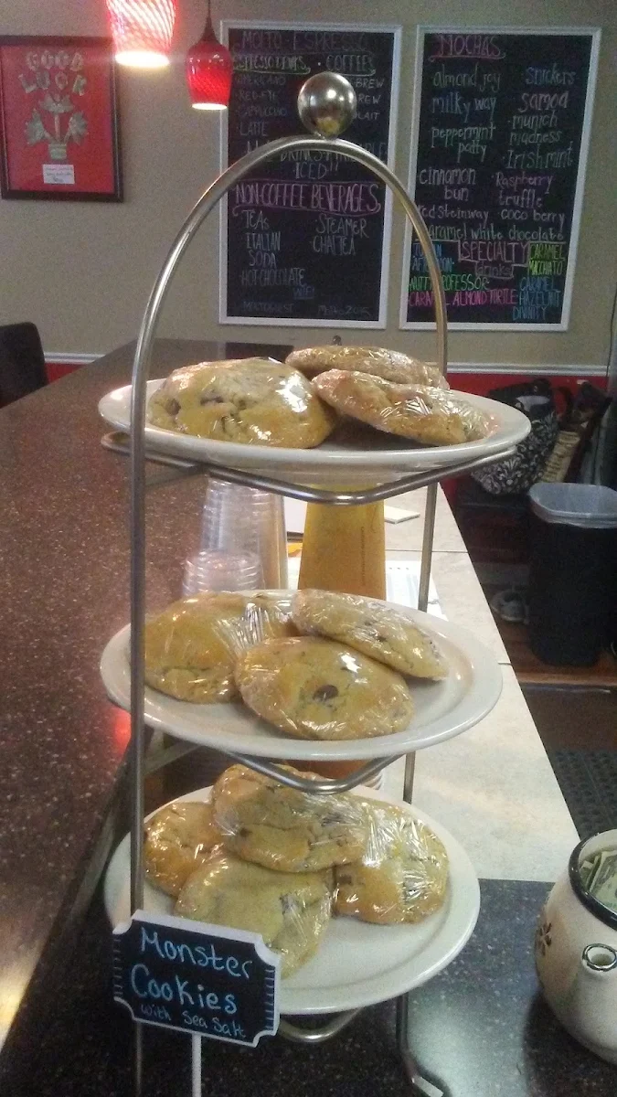Famous Chocolate Chip Cookie