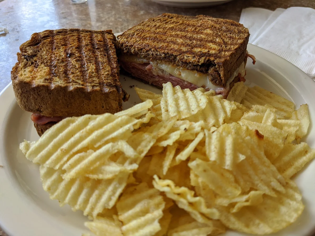 Pesto Grilled Cheese Sandwich with Chips
