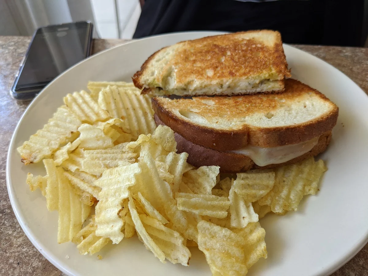 Pesto Grilled Cheese with Chips