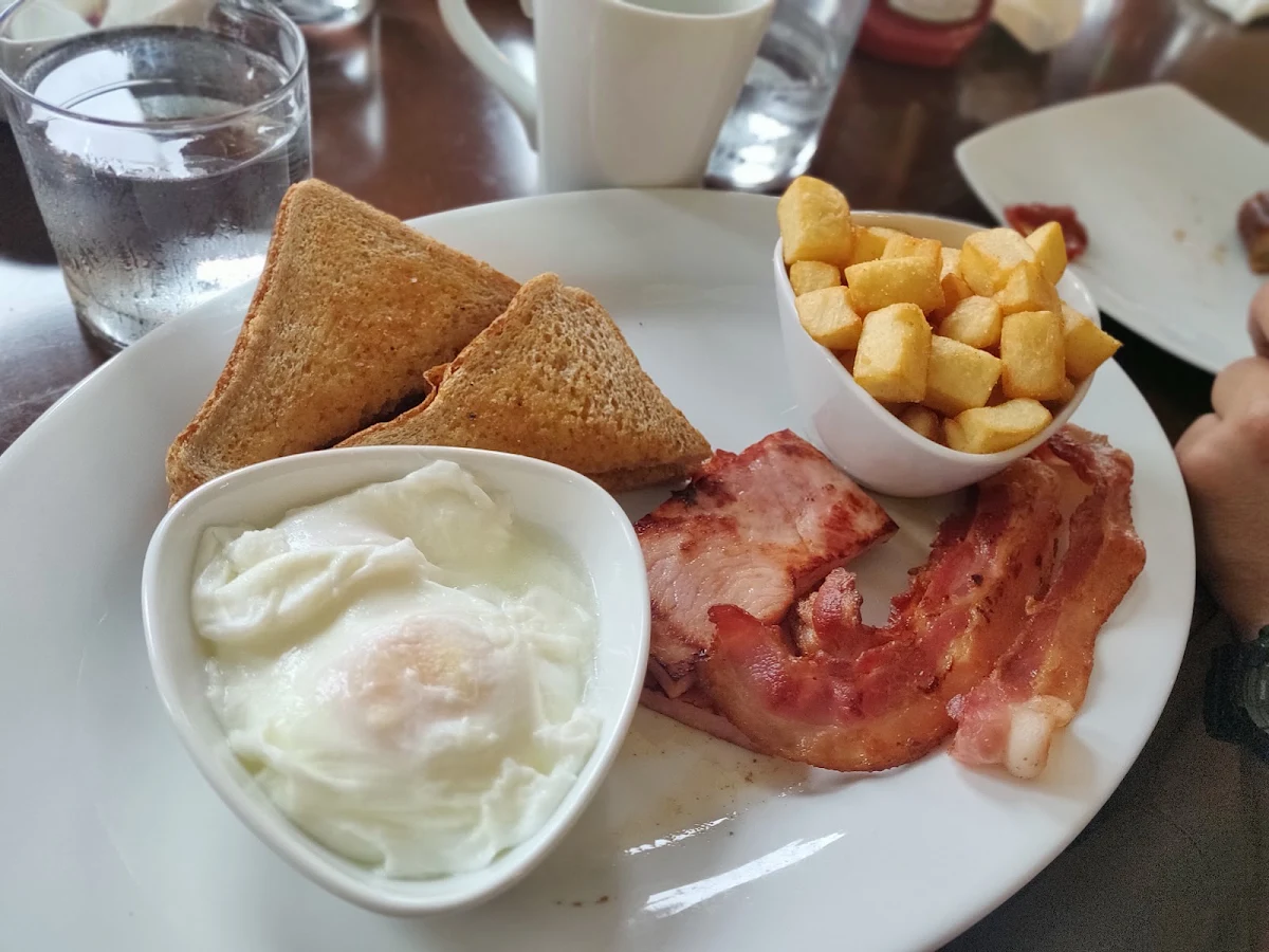 Big Breakfast Plate, Steven's Bar-B-Q Restaurant