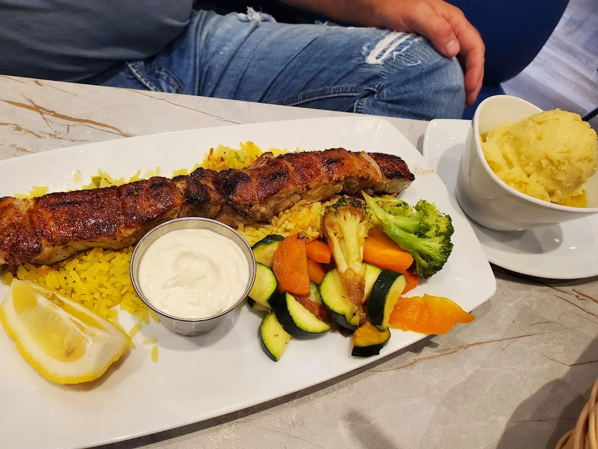 Pork Sulovoki, Steven's Bar-B-Q Restaurant