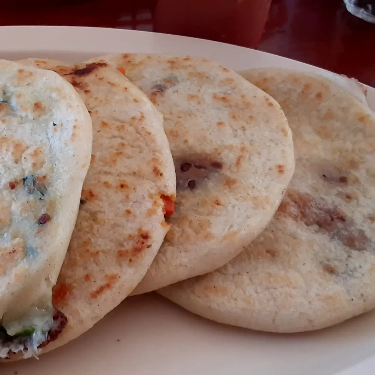 Pupusa de Vegetales Con Quezo