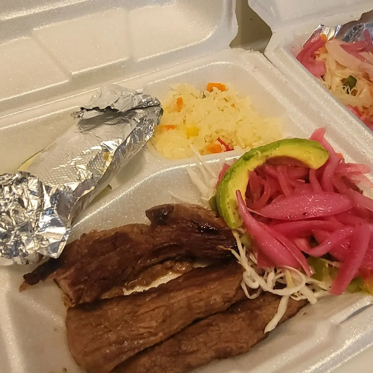 Tajadas Con Carne Asada
