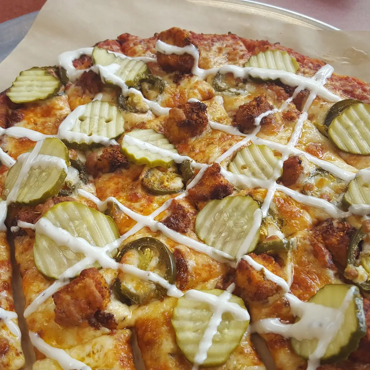 Hot Chicken Pizza