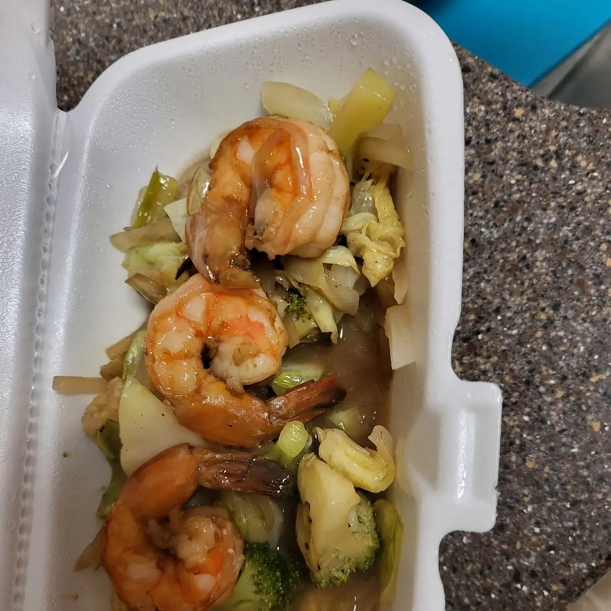 Shrimp Chow Mein Chop Seuy