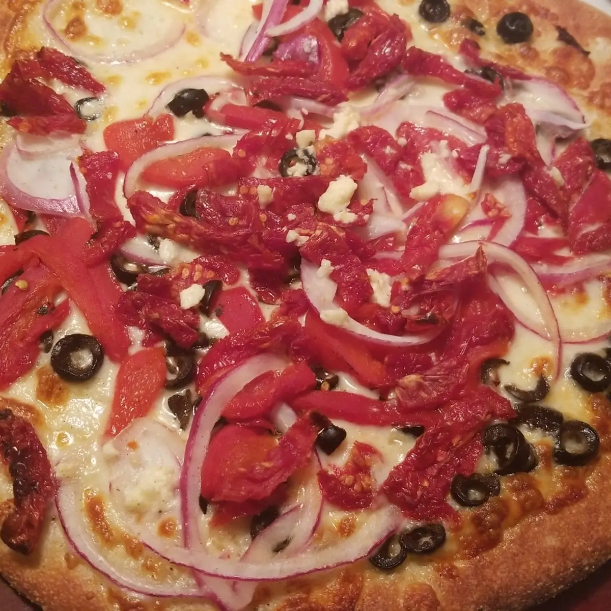 Mediterranean Pizza