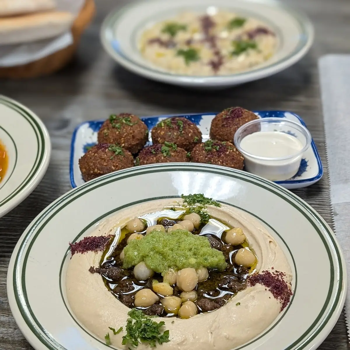 #. Fattat Hummus  فتة الحمص