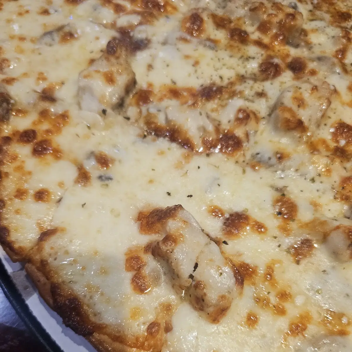 Chicken Alfredo Pizza