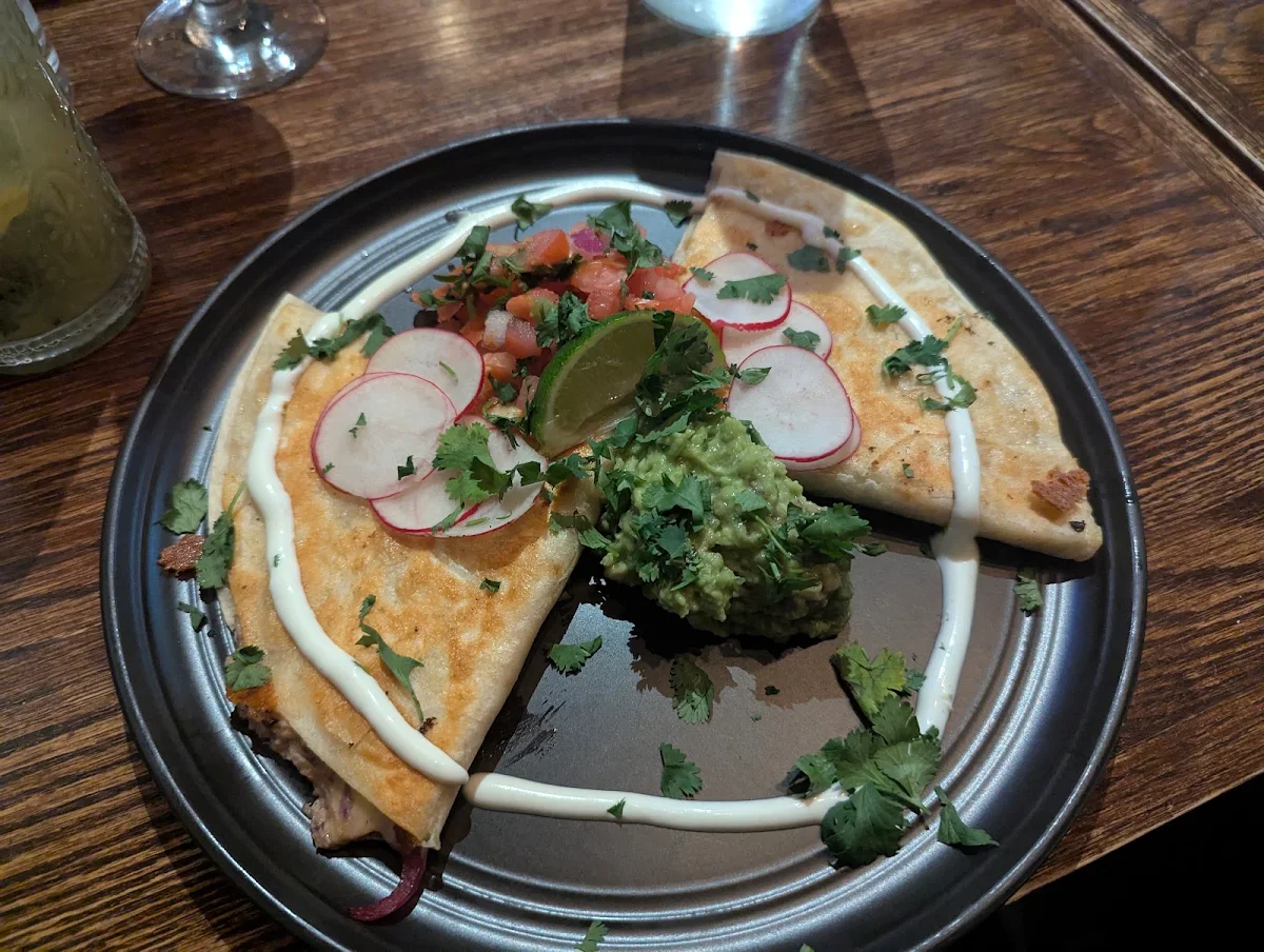 Quesadilla Carnitas