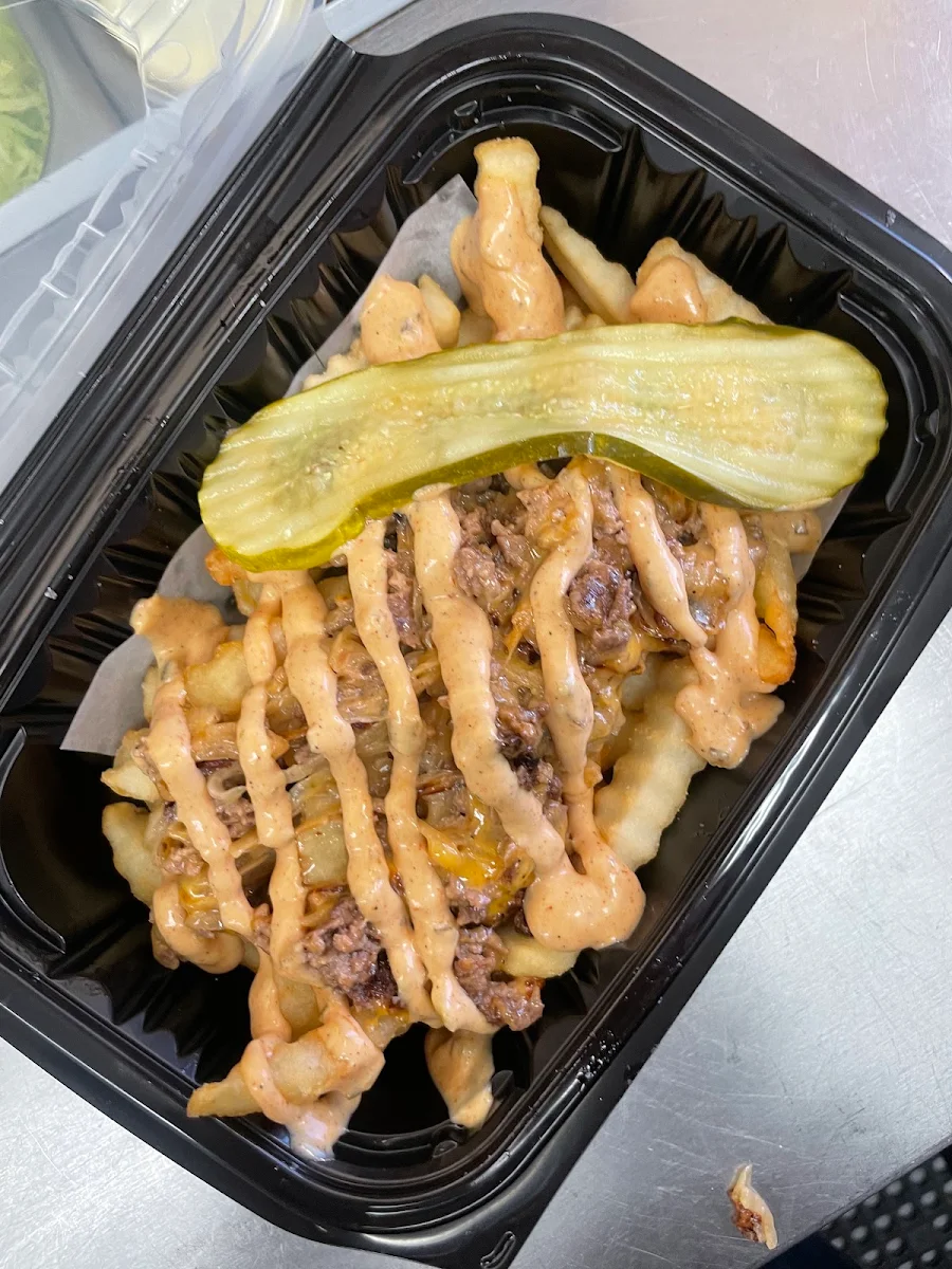 Loaded Fries with Beef and Sauce