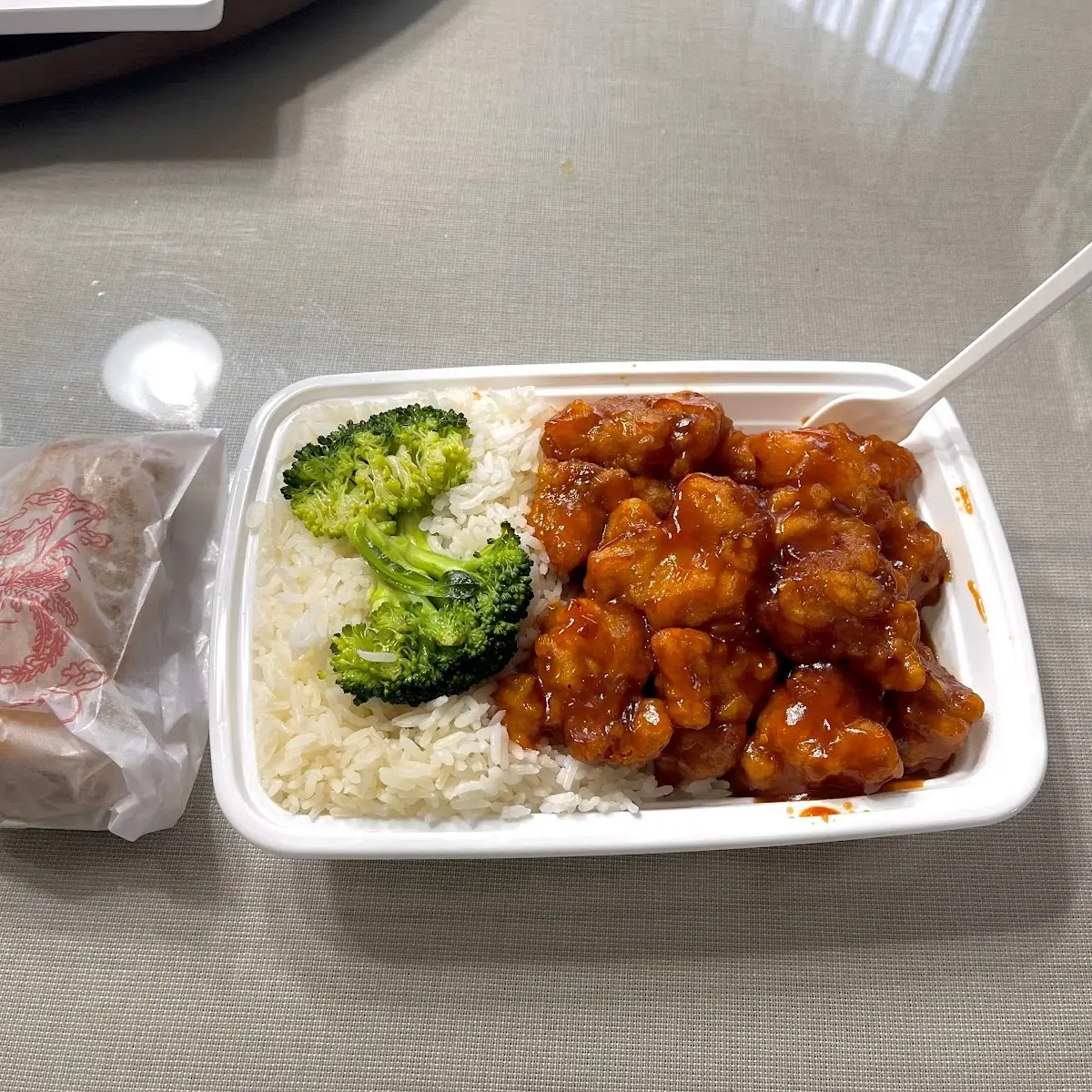 Genera TSO Chicken Combo Platter