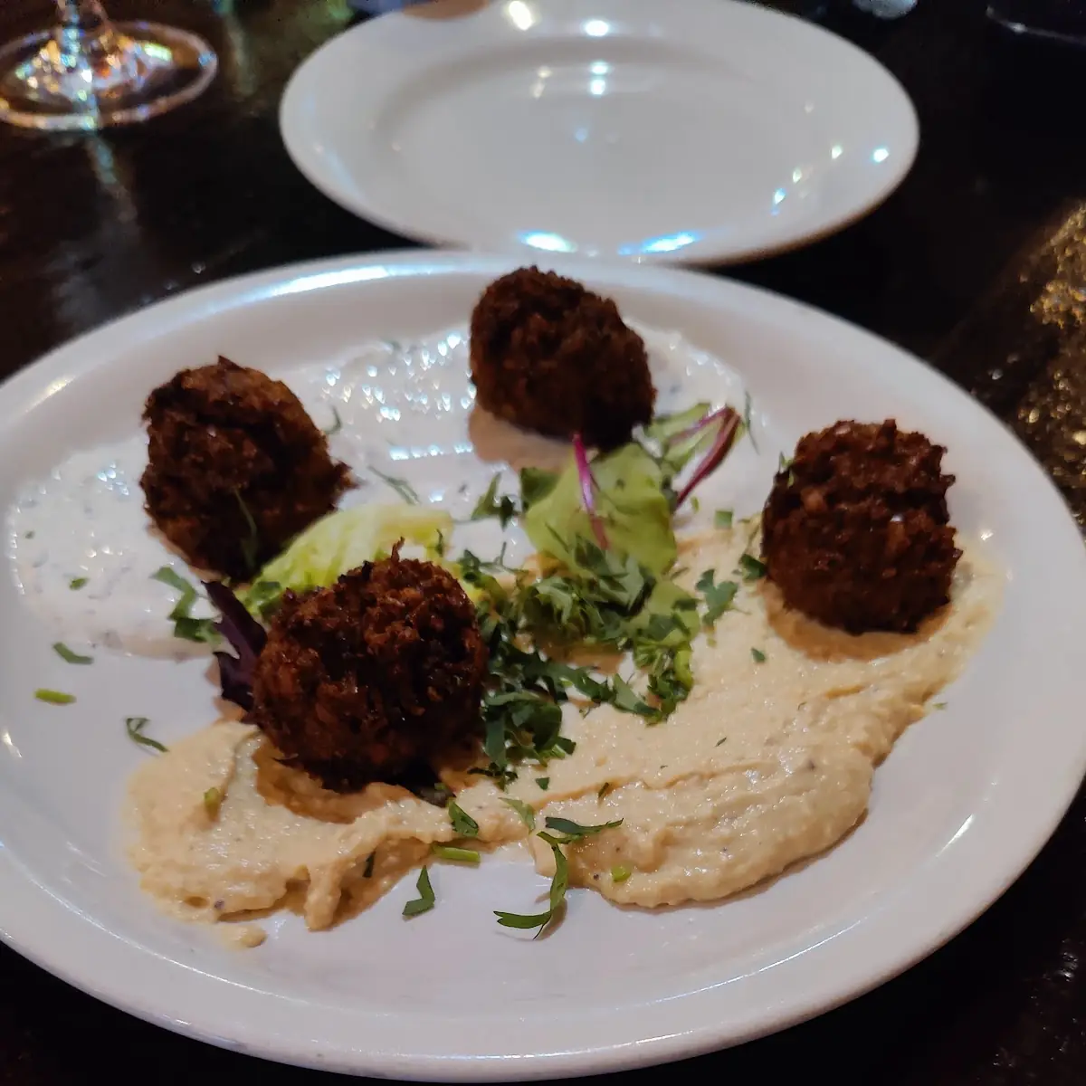 Falafel Con Hummus