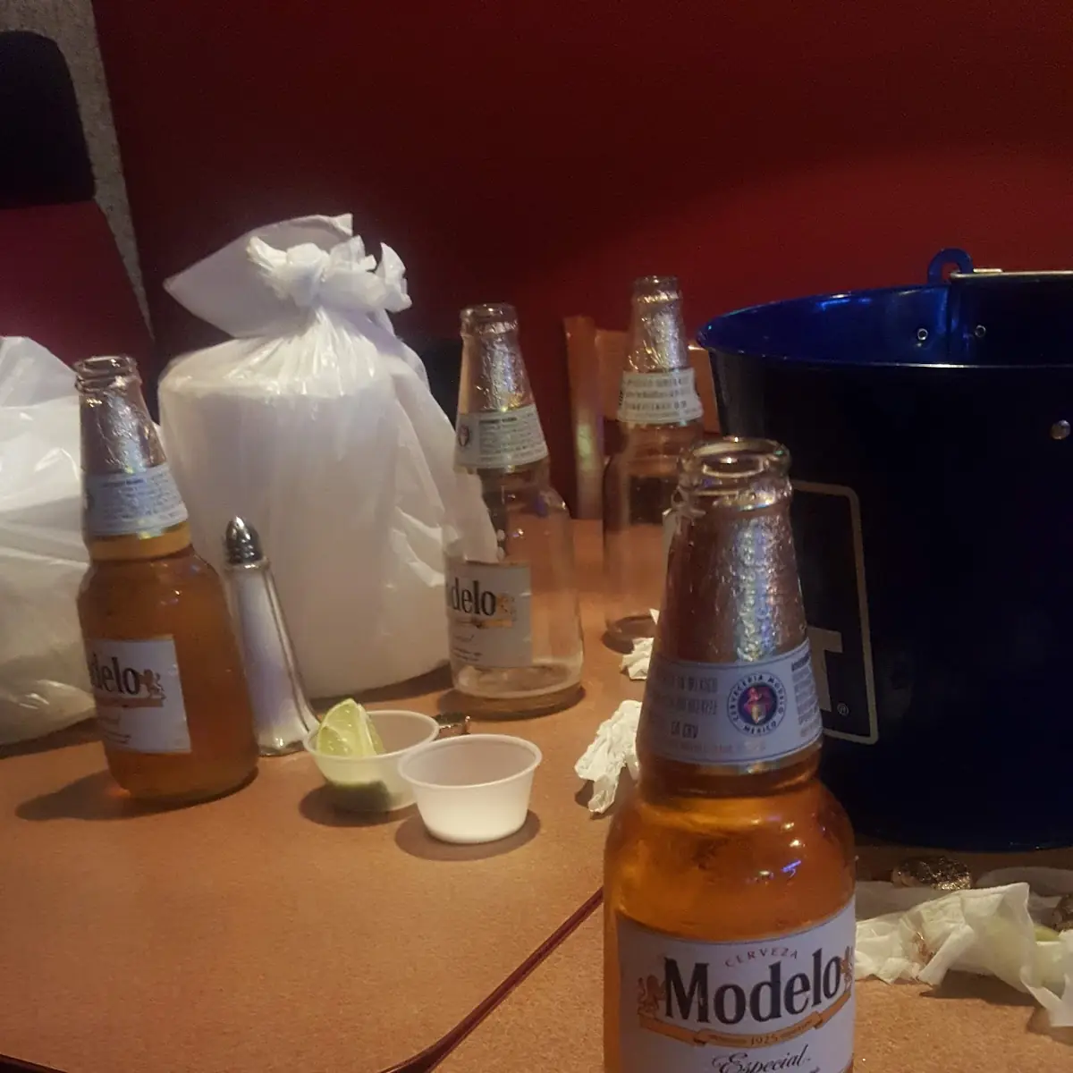 Modelo Especial