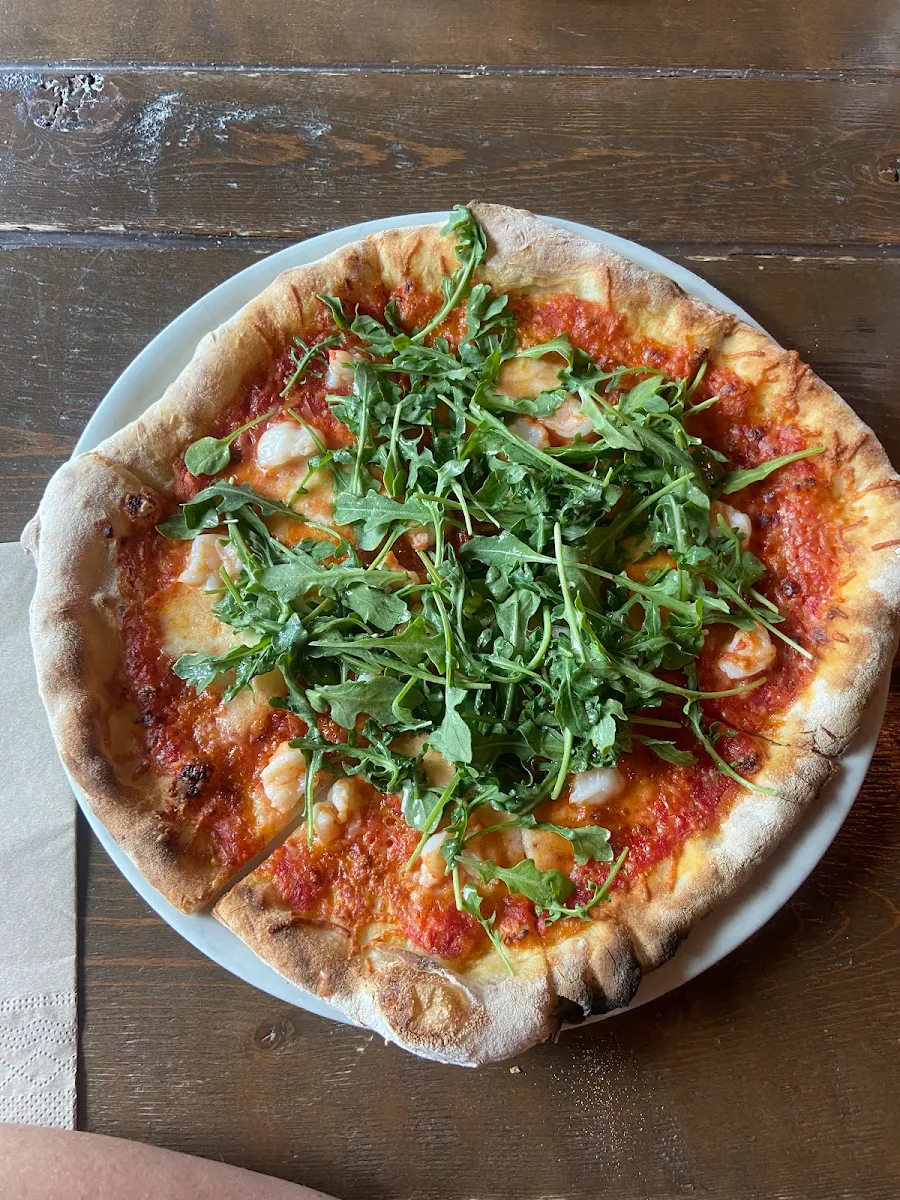 Prosciutto Pizza with Prawn