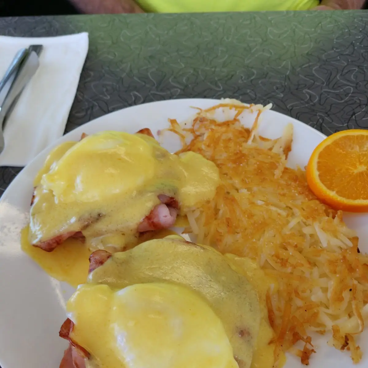 Eggs Benedict
