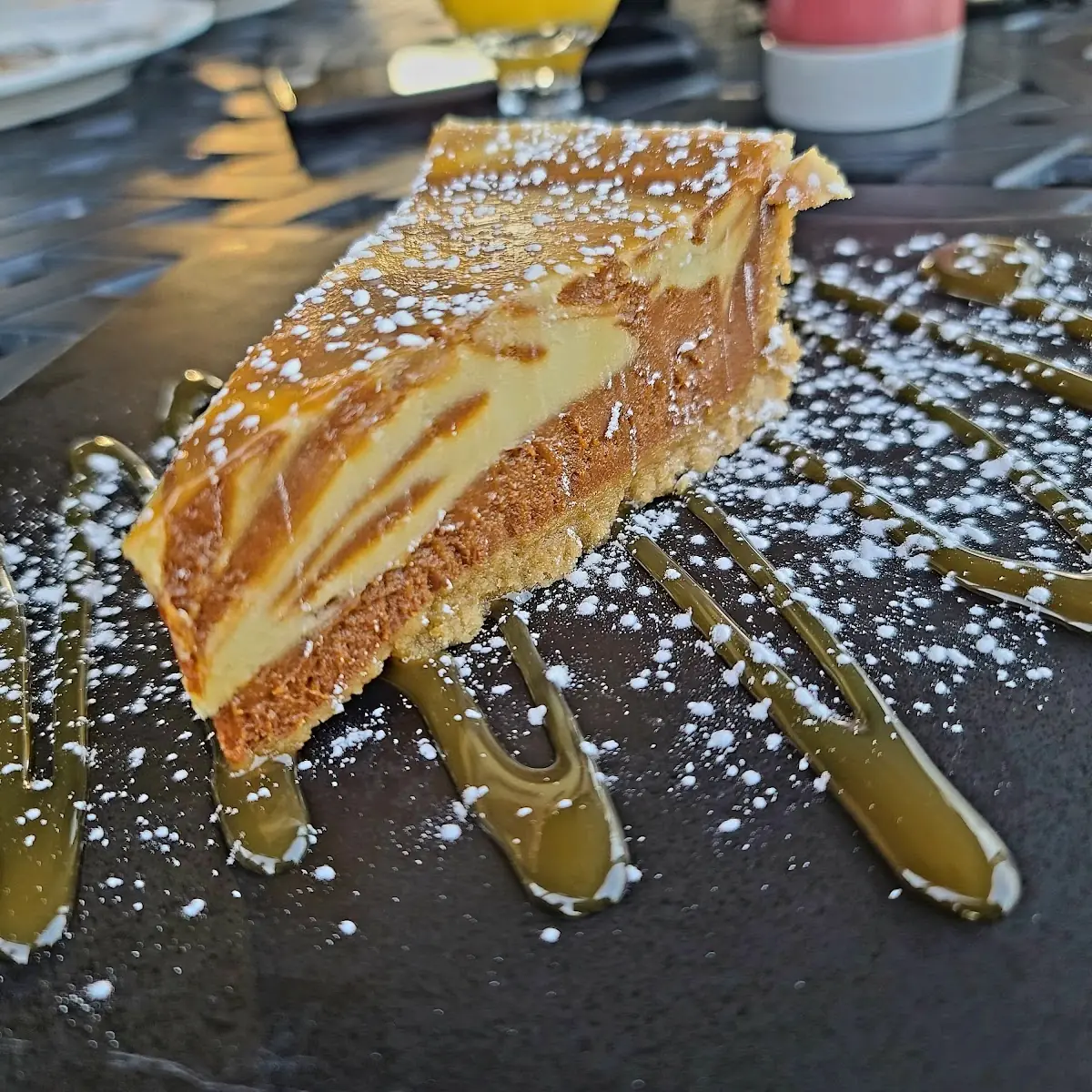 Caramel Cheesecake Slice