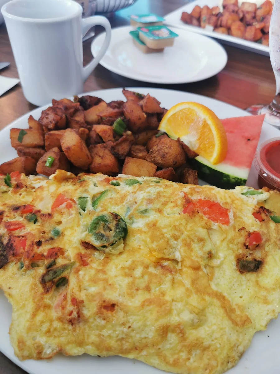 Omelette Végétarienne, Meli Crêpes, Gaufres et café