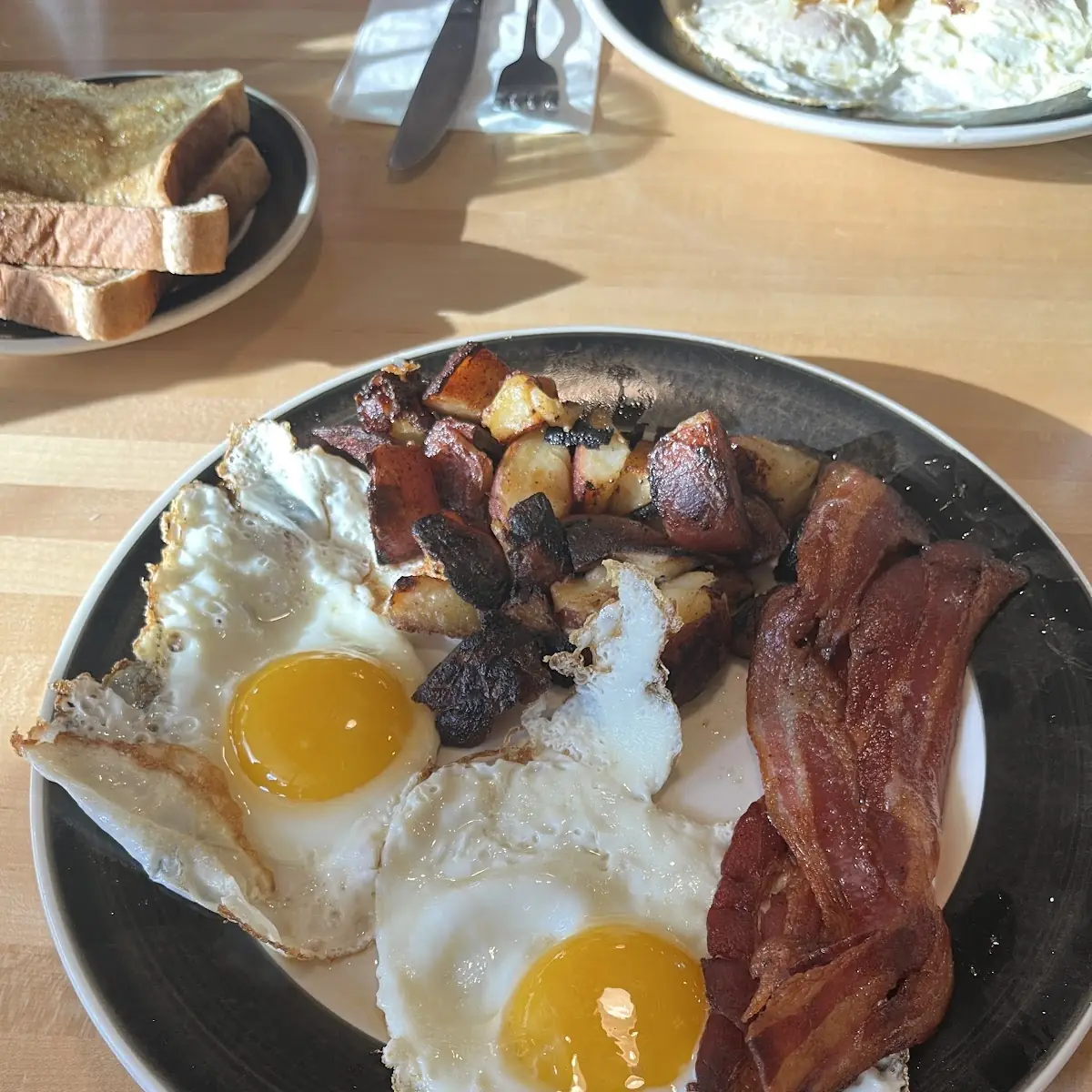 2 Eggs Any Style