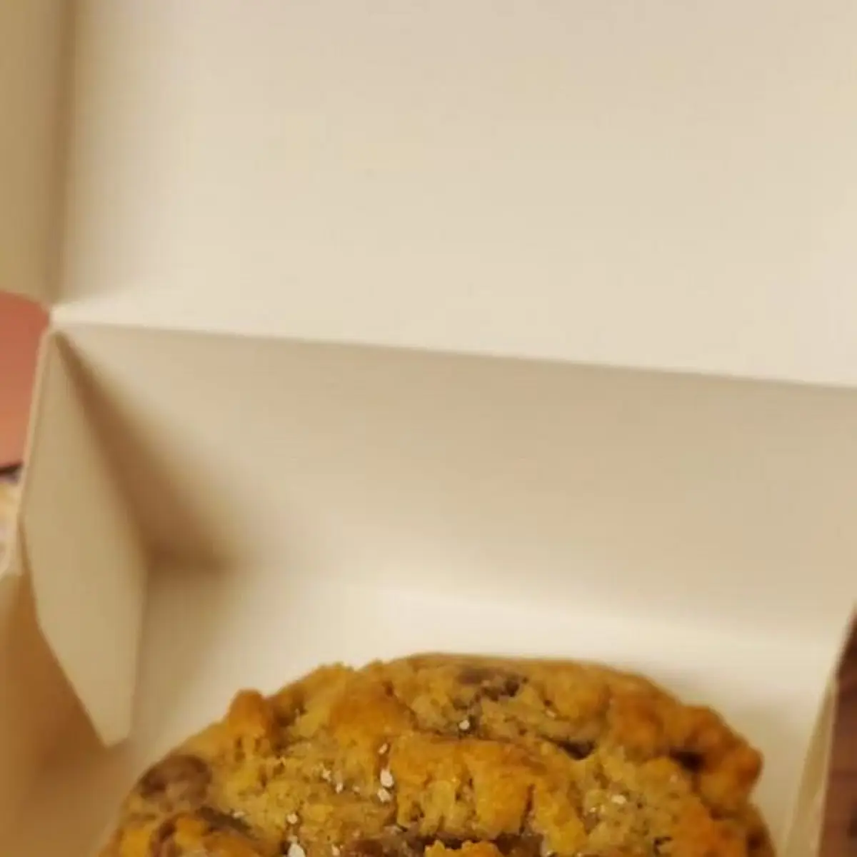 Chocolate Chip Cookie